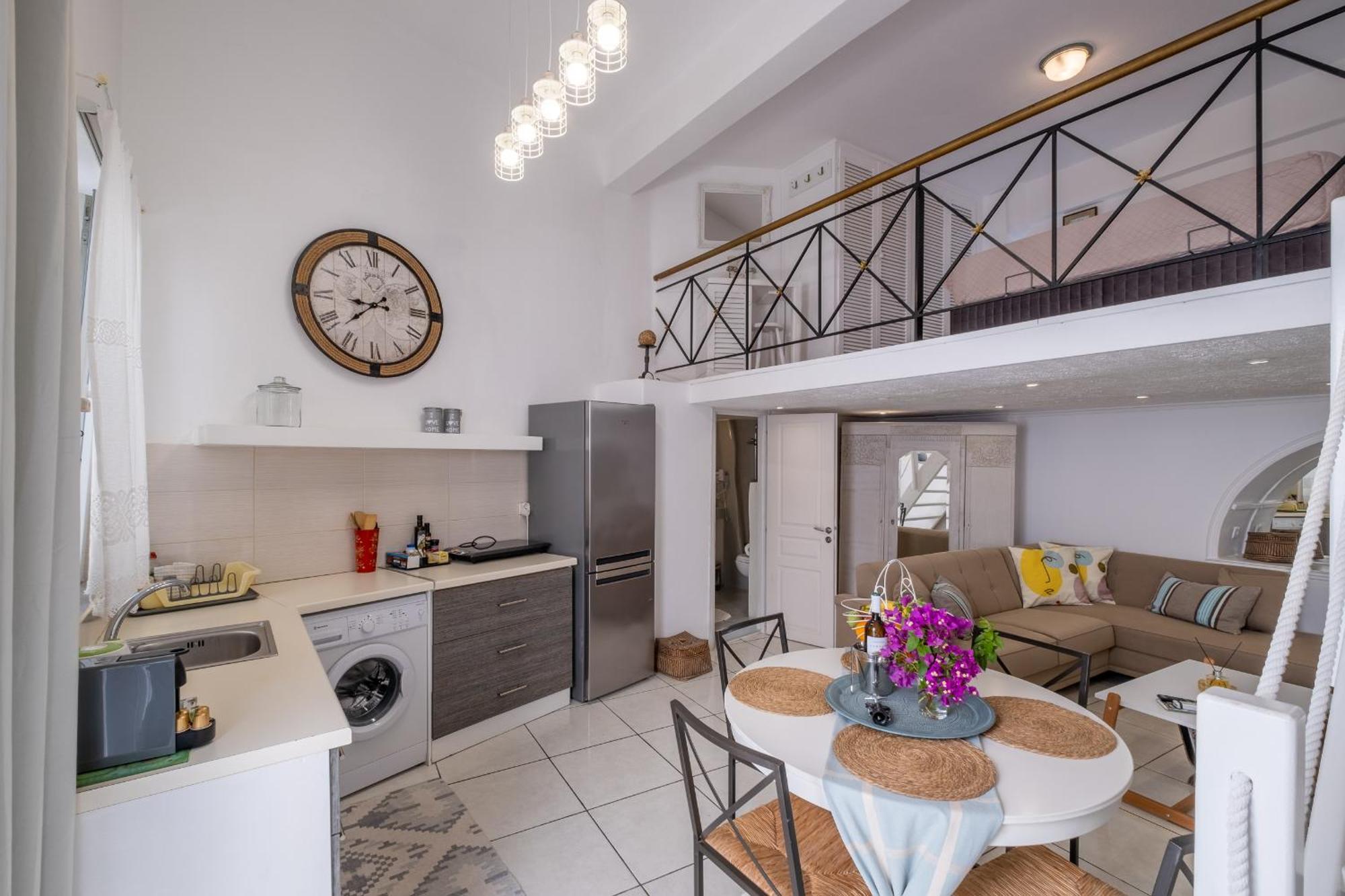 Homebase Парікія Екстер'єр фото